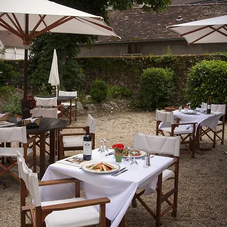 Inter-hotel Blanche De Castille Hotel Dourdan